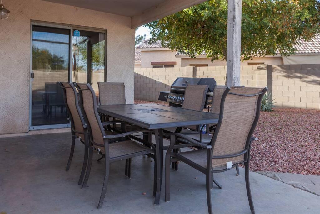 Cozy House Near Stadium With Pool Heater, Bbq Avondale Bagian luar foto